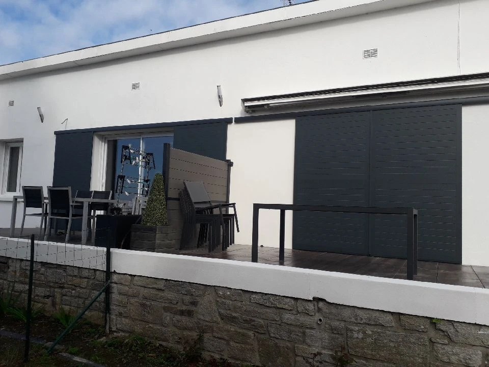 VOLETS COULISSANTS ALUMINIUMI