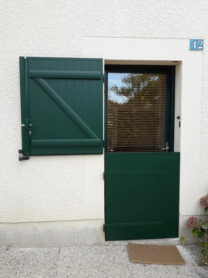 Volet battant ALU en 2 partie avec serrure pour porte d'entrée - Ral 6005