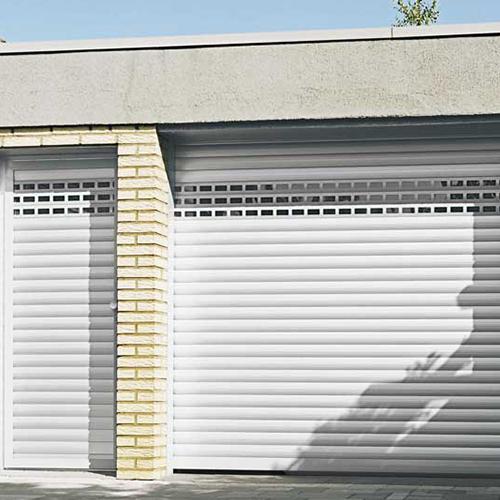 Porte de garage a enroulement à Séné